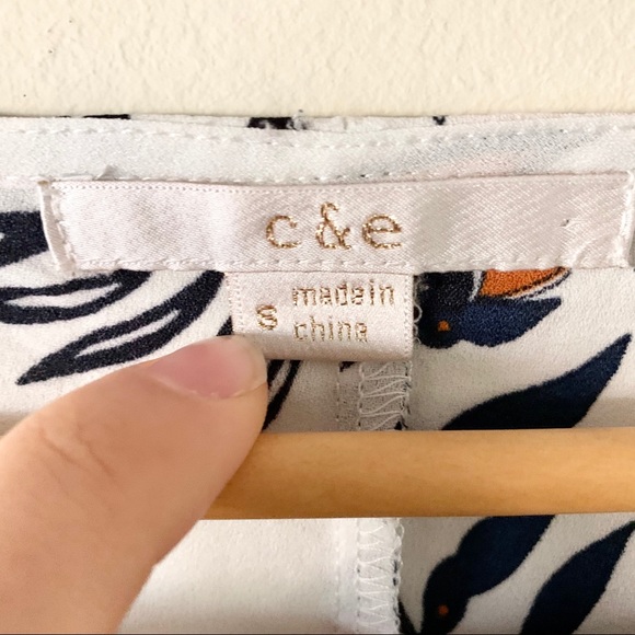 CLOSING SALE!
c&e | Floral White Top - Picture 5 of 5